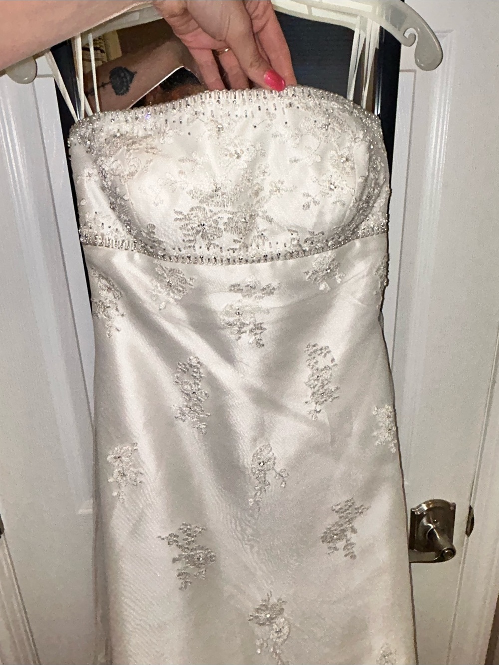 NEW STRAPLESS WEDDING DRESS - Picture 4 of 12